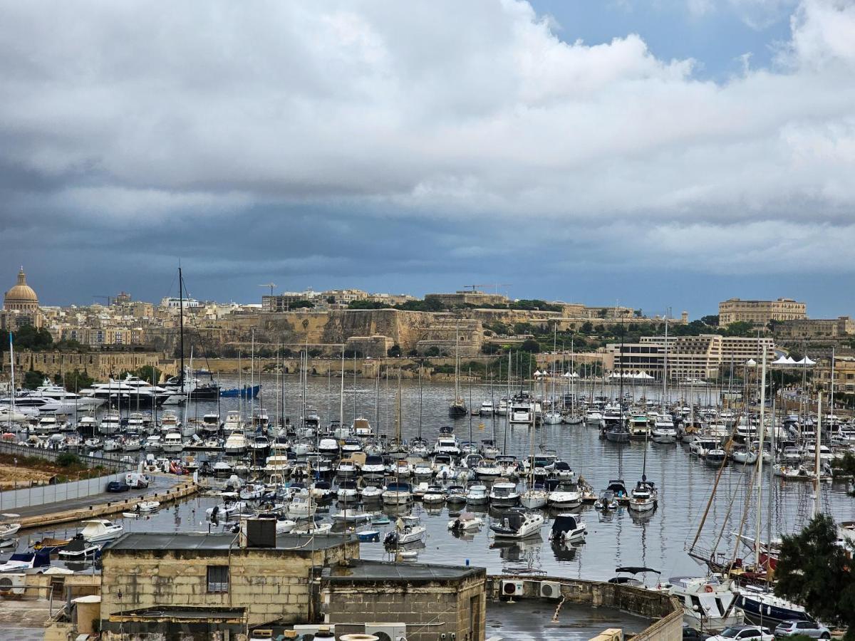 Mive Luxury Sea View Penthouse Apartment Gzira Exterior foto