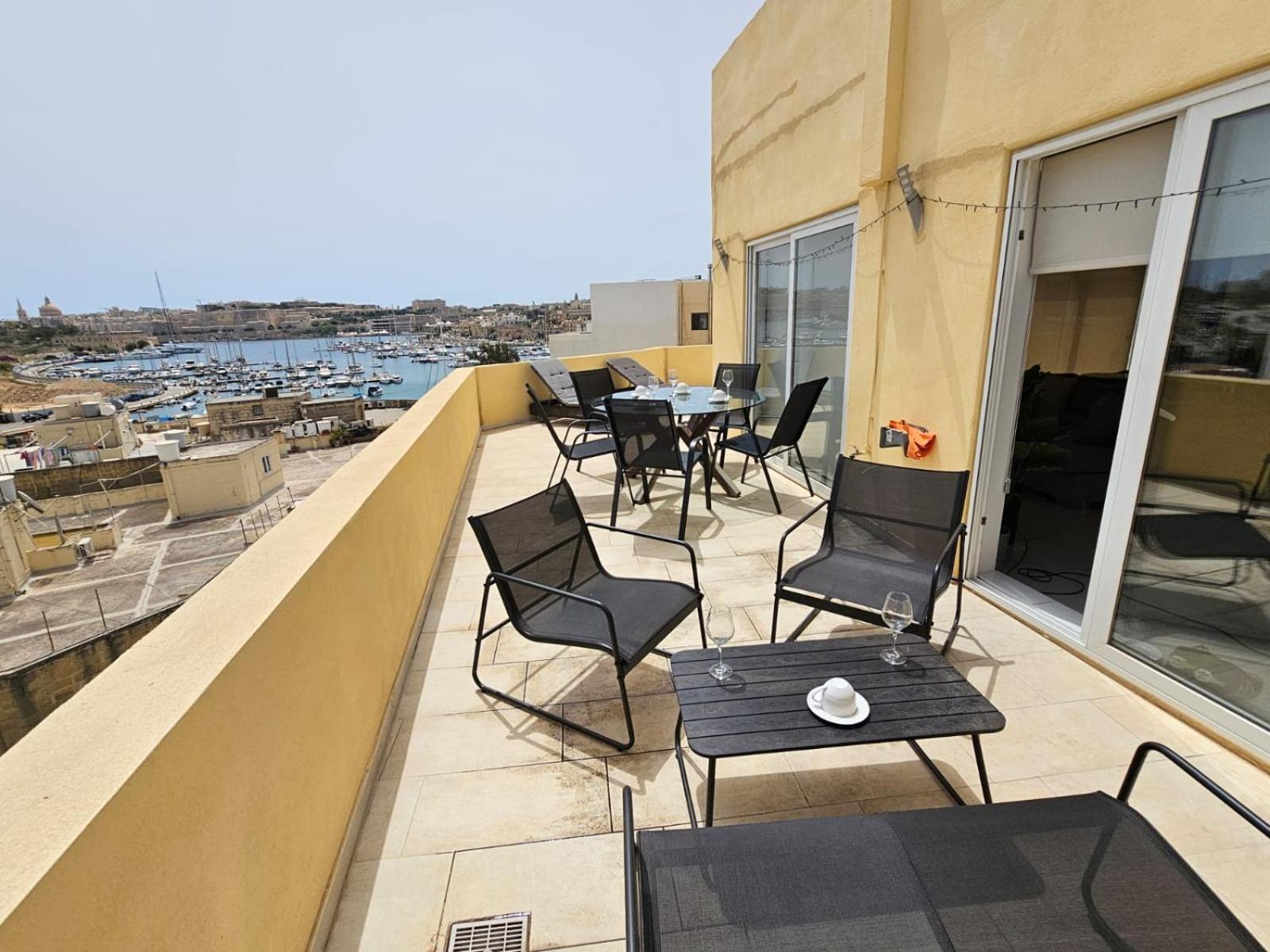 Mive Luxury Sea View Penthouse Apartment Gzira Exterior foto